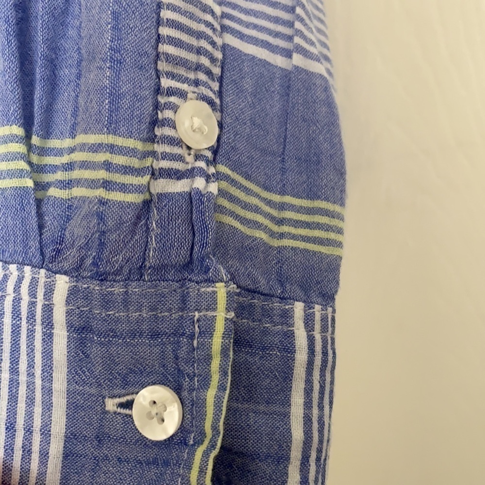 American Eagle Lightweight Button-Up - image 3